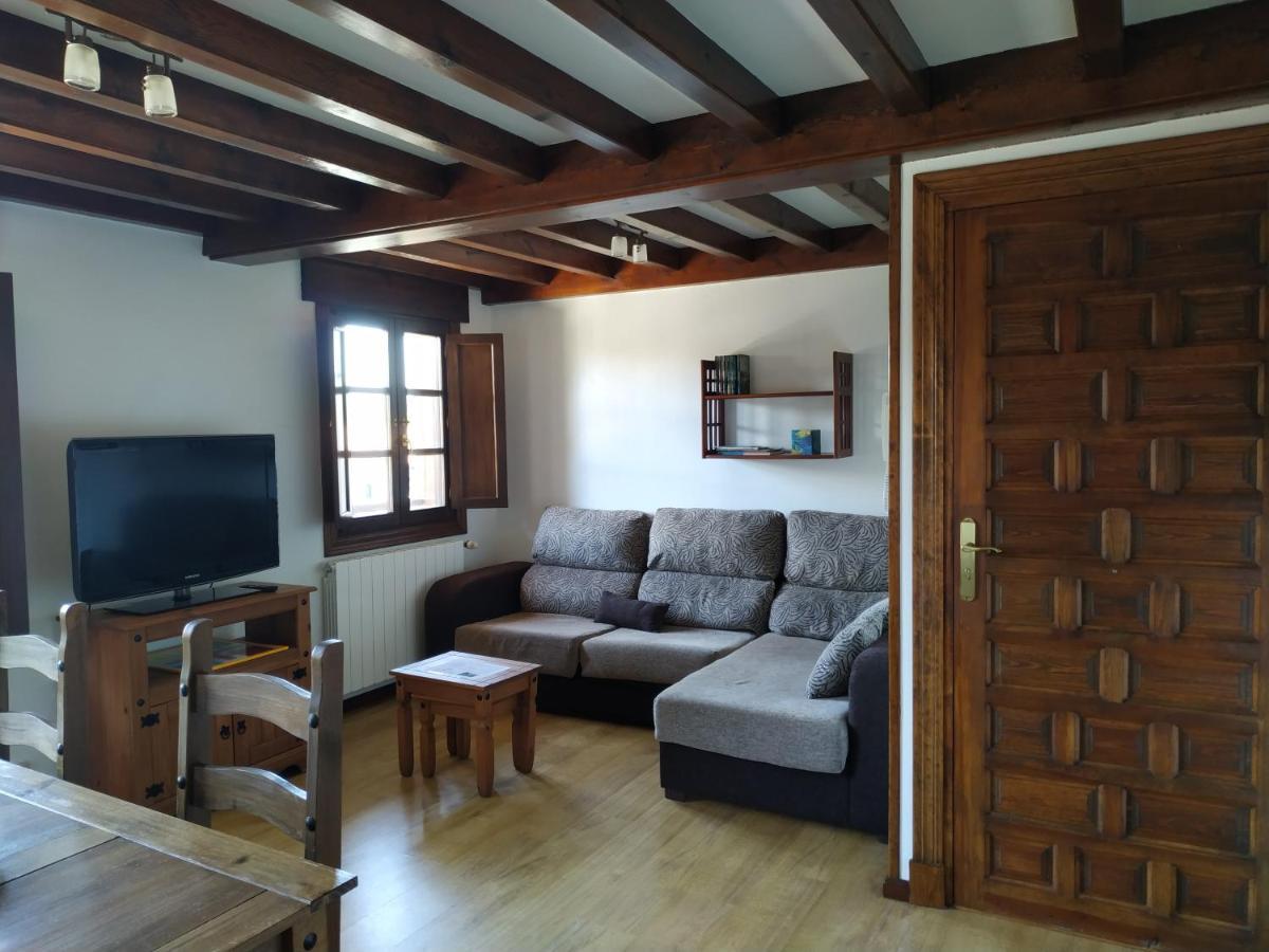 Apartamentos Llave De Santillana Santillana del Mar Buitenkant foto