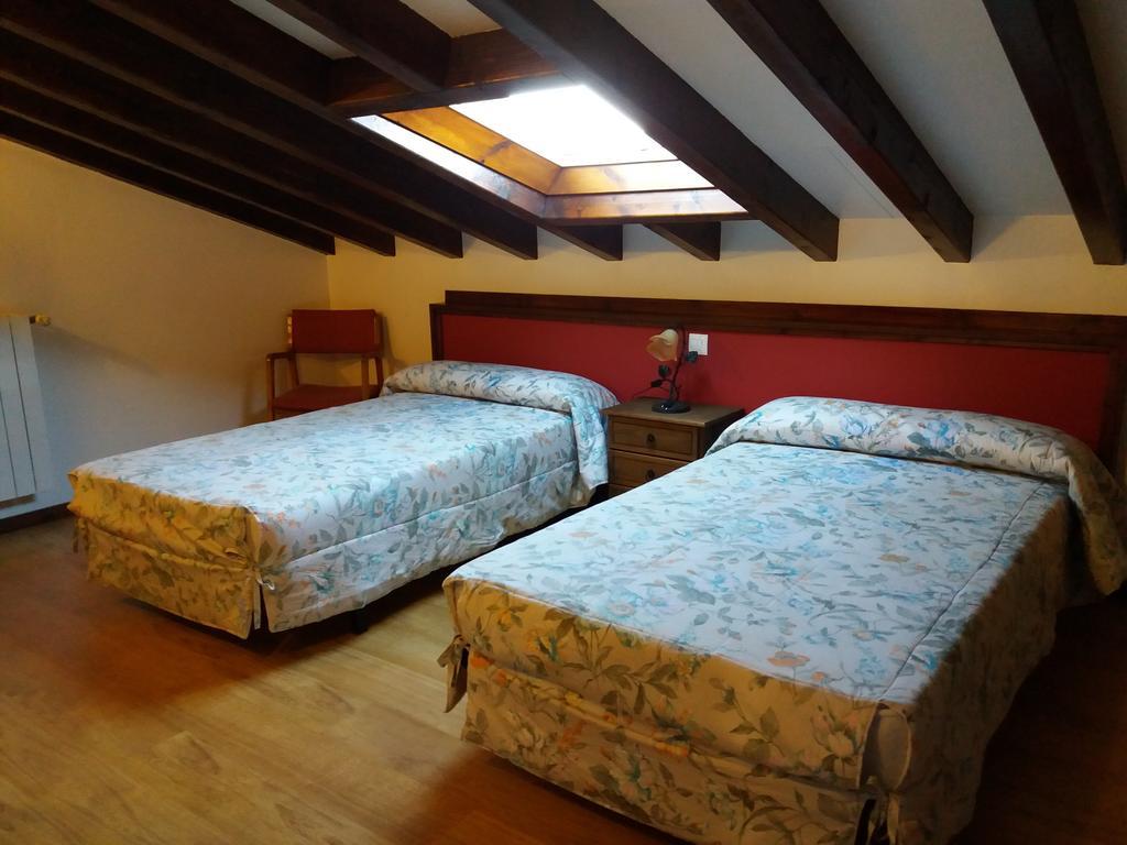 Apartamentos Llave De Santillana Santillana del Mar Buitenkant foto